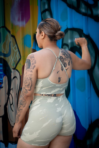 curve-fitting bike shorts, high-waisted bike shorts, supportive bike shorts