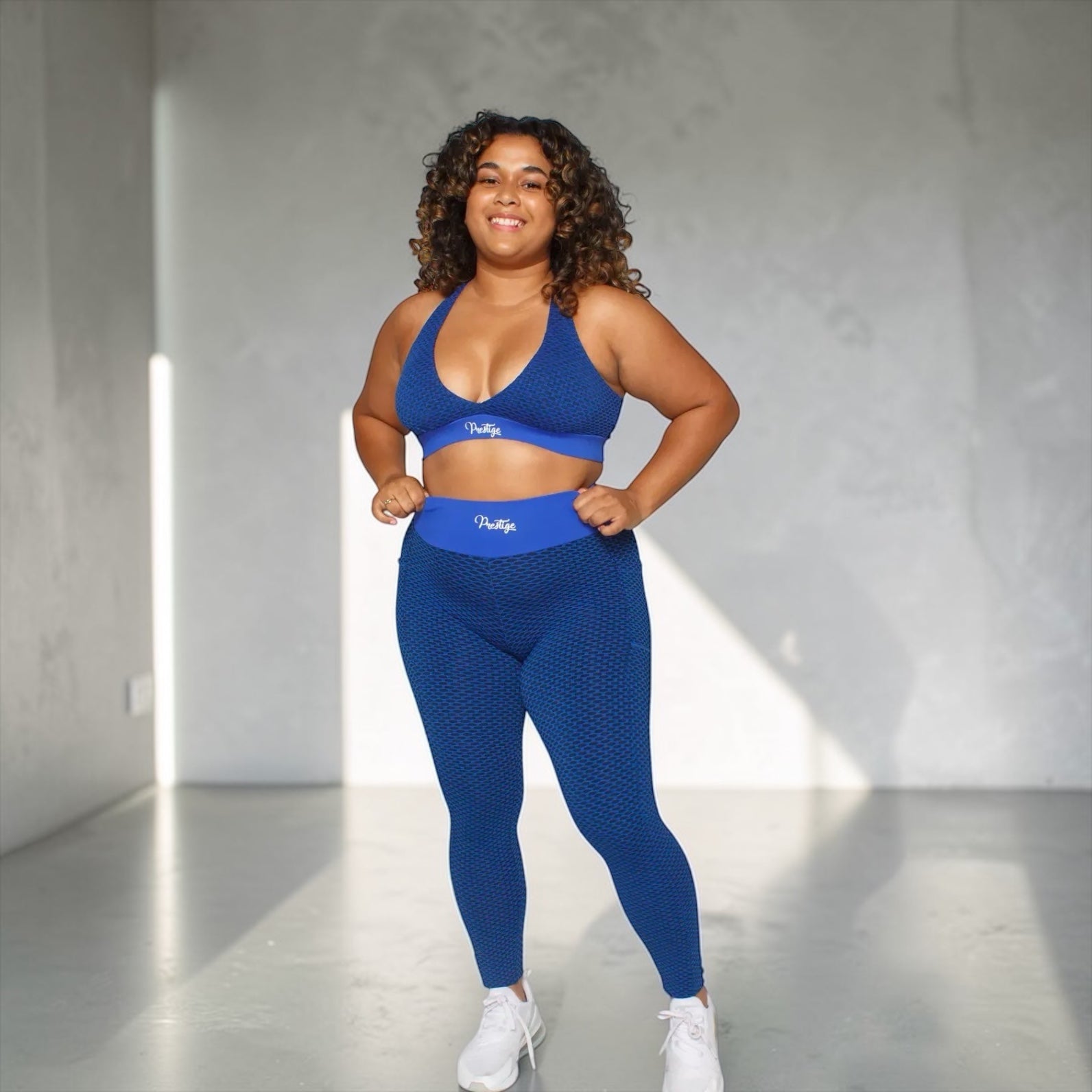 Superior phone pocket leggings