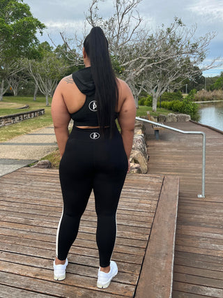 high waisted leggings curvy, supportive workout leggings, quick dry leggings women, curve enhancing leggings